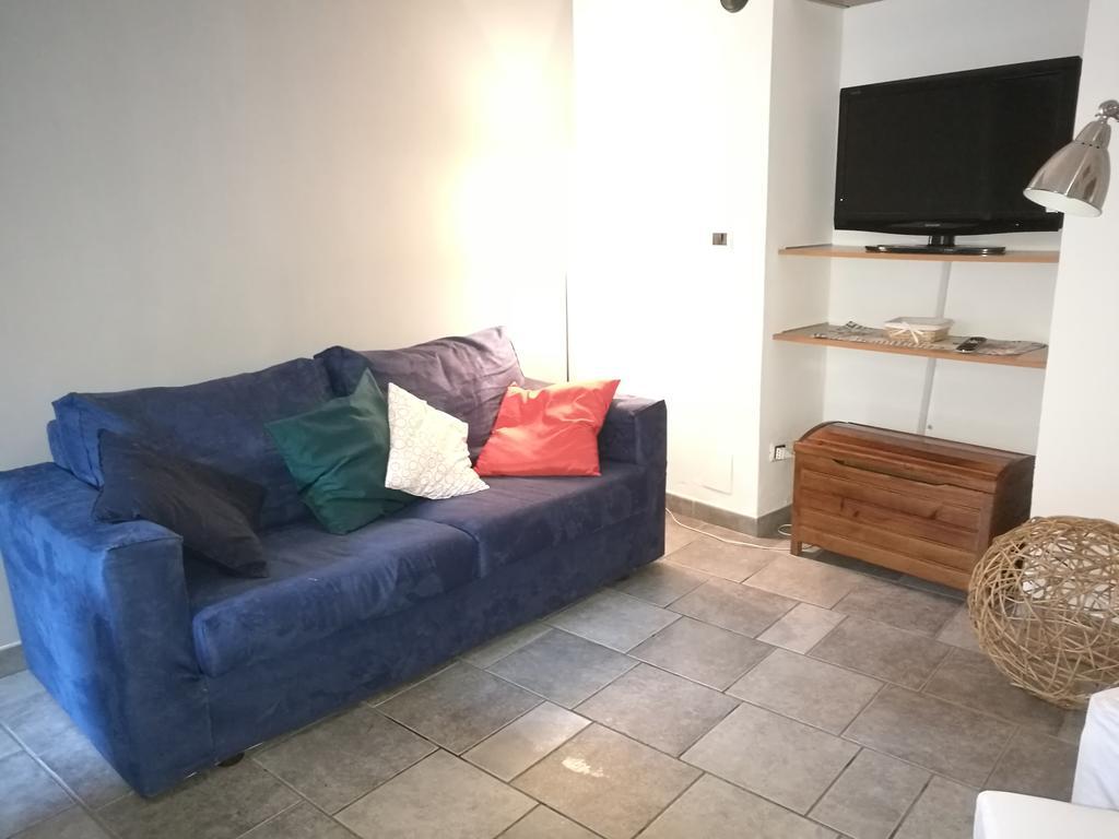 Greppi Apartment โนวารา ภายนอก รูปภาพ